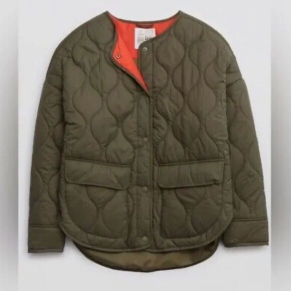 NWOT OFFLINE By Aerie Quilted Bomber Jacket, Washed Olive, Size M - Picture 1 of 12